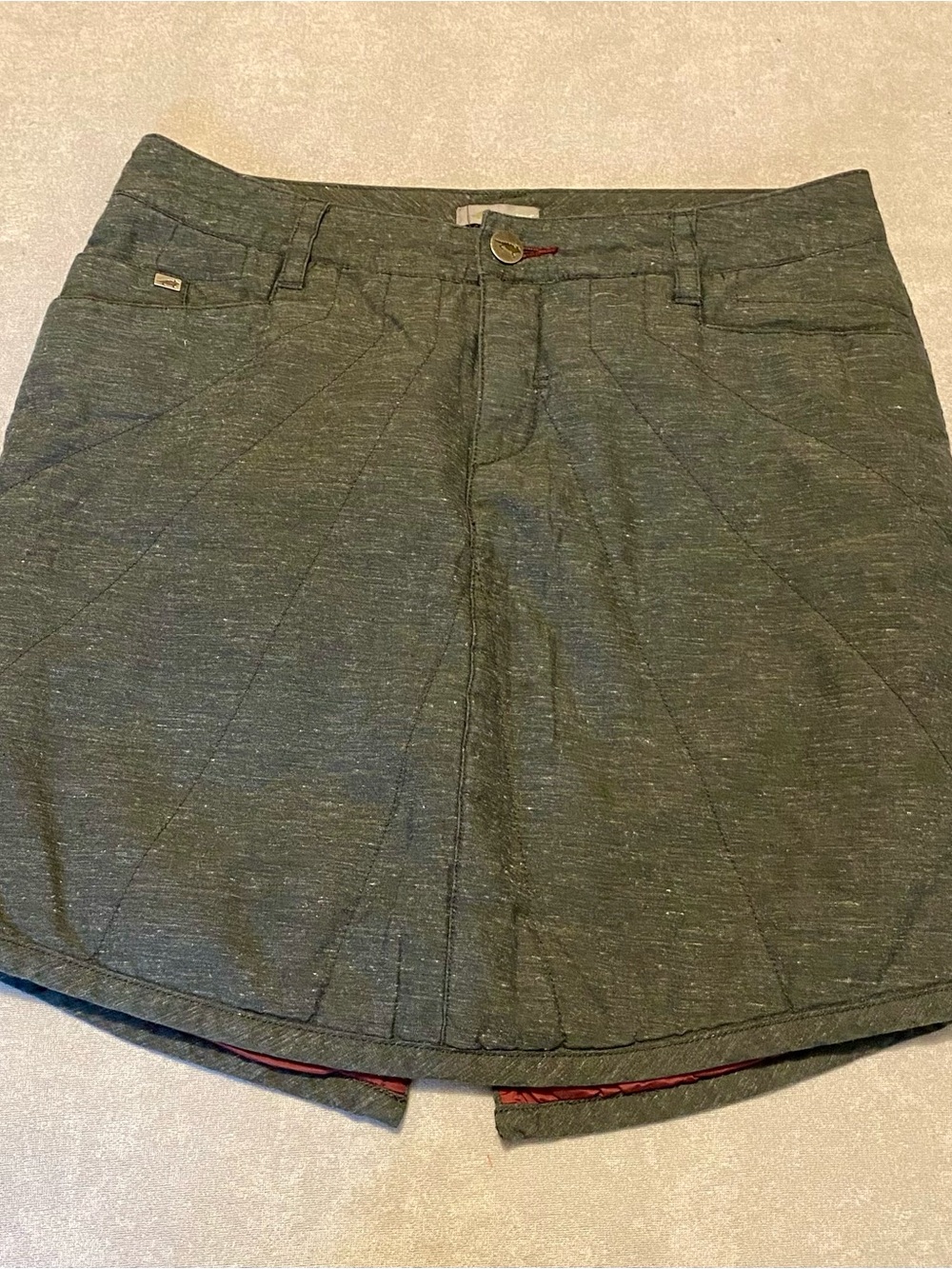 Horny toad lined skirt